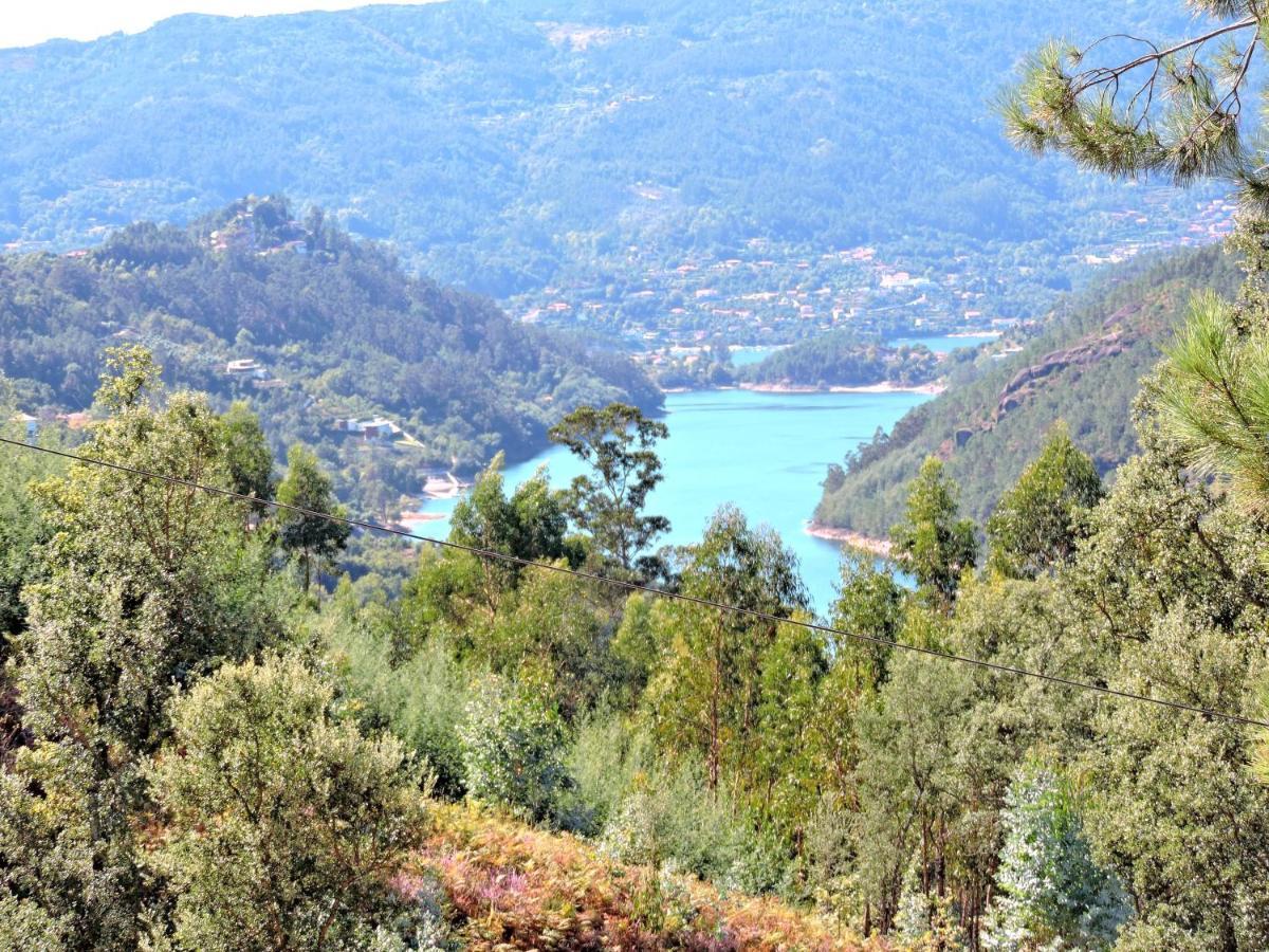 Quinta da Resteva-Chalé do RIO Vieira do Minho Esterno foto